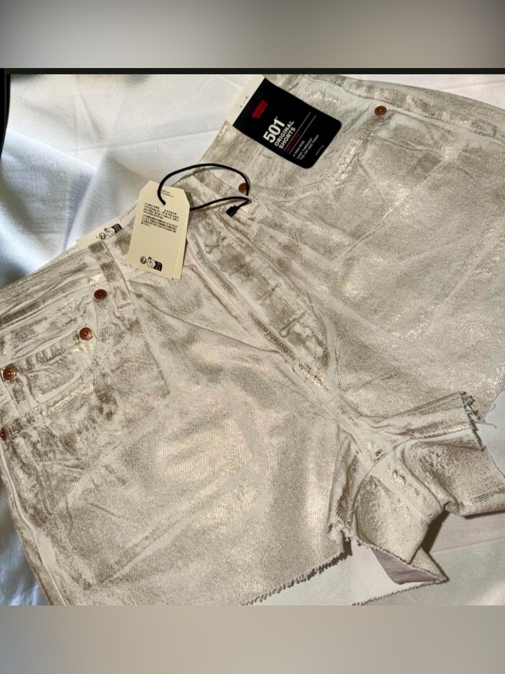 Levi's Silver Metallic 501 High-Rise Jean Shorts - Picture 6 of 6
